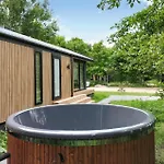 Pet Friendly In Oud Gastel With Wifi 別荘 Oud-Gastel