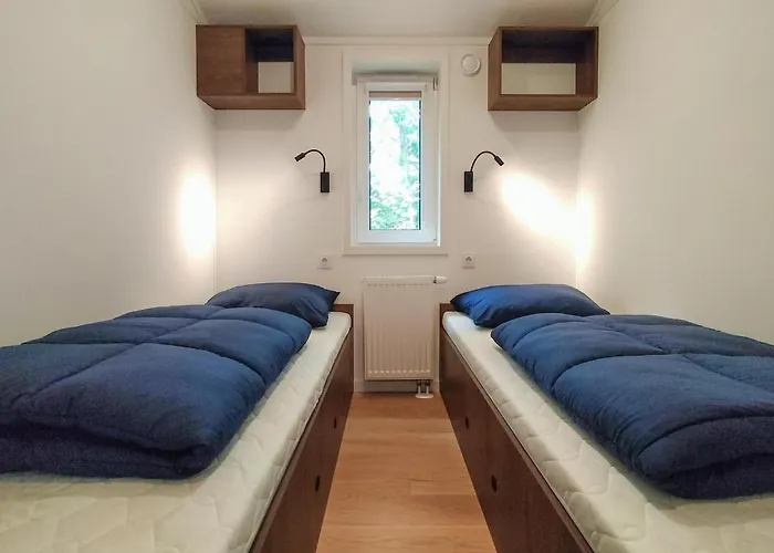 3 Bedroom Amazing In Oud Gastel Ferienhaus