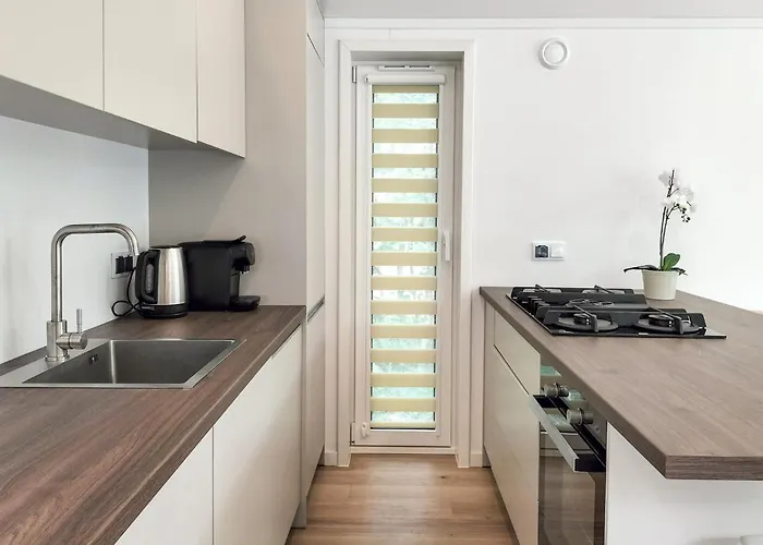 3 Bedroom Amazing In Oud Gastel * Oud-Gastel