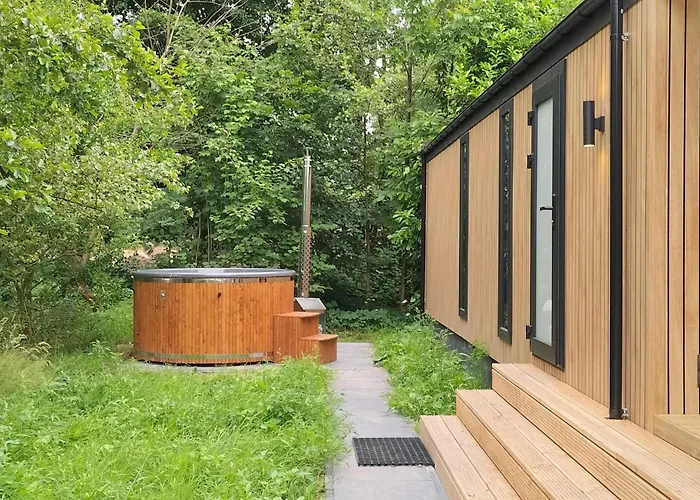 3 Bedroom Amazing In Oud Gastel Oud-Gastel