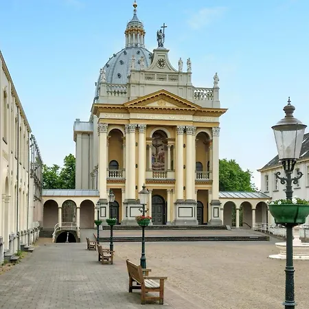 3 Bedroom Amazing In Oud Gastel *